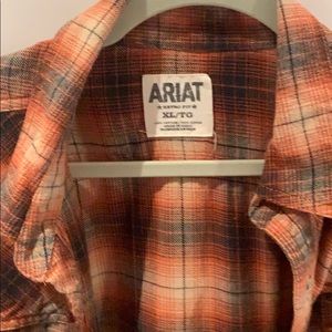 Men’s Ariat XL/TG shirt